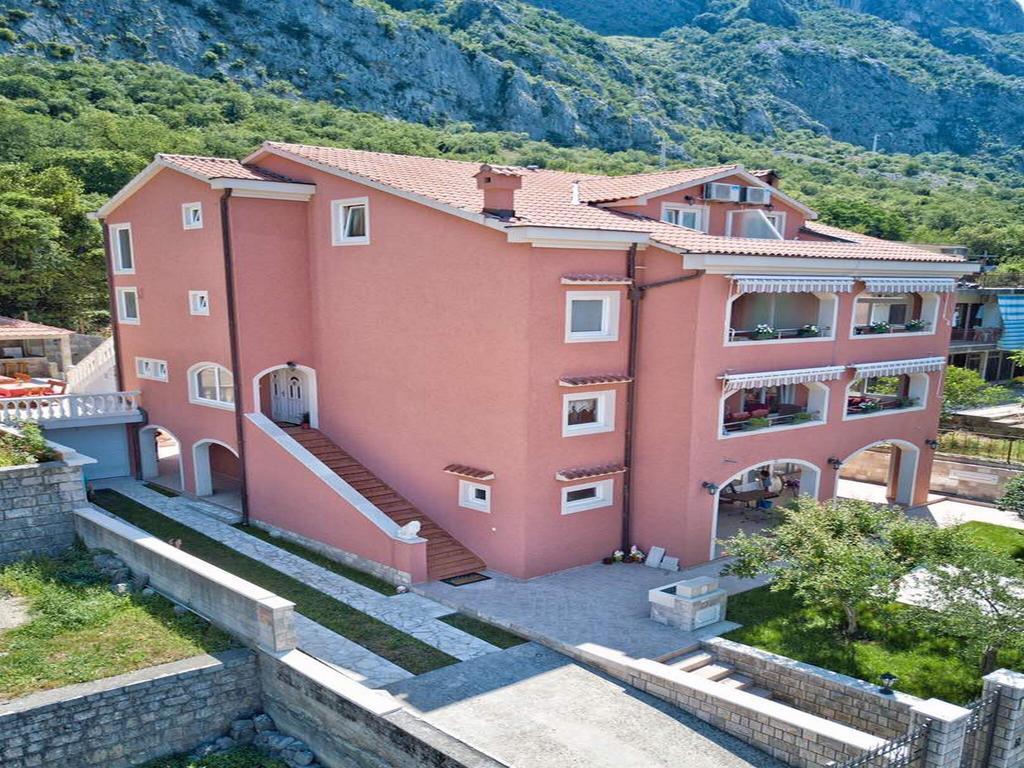 Apartments Radonjic Kotor Ngoại thất bức ảnh